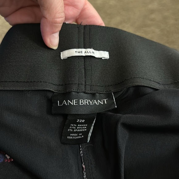 EUC Lane Bryant Floral Allie Straight Leg Dress Pants. Black, Pink, Purp… - Picture 4 of 4